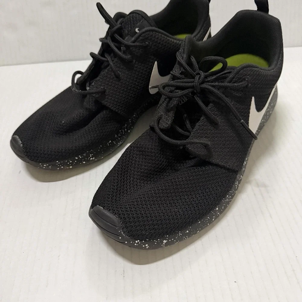 Nike Roshe One Shoes Womens 9.5 Black White Mesh Speckle Sneakers 855916-007